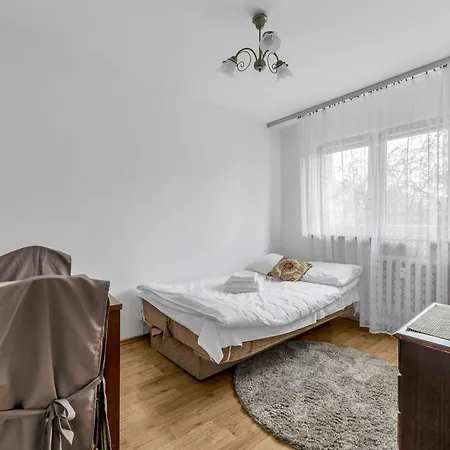 Bielany Standard By Bookinghost * وارسو