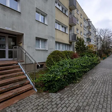 Bielany Standard By Bookinghost Apartment