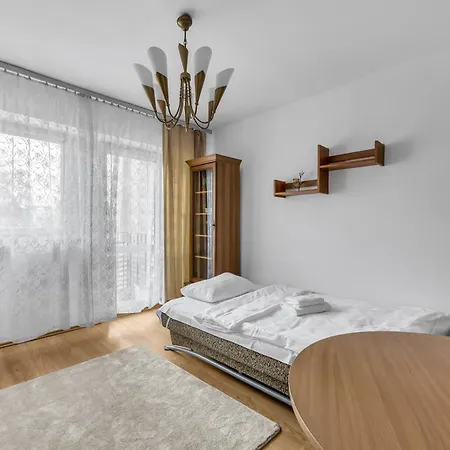 Bielany Standard By Bookinghost *