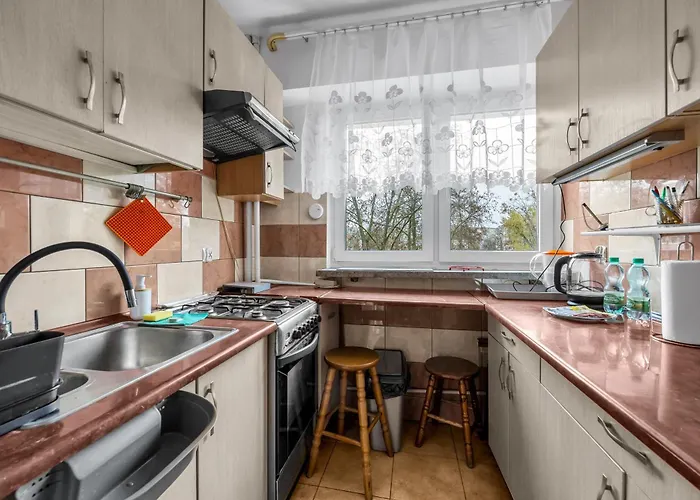 Bielany Standard By Bookinghost *